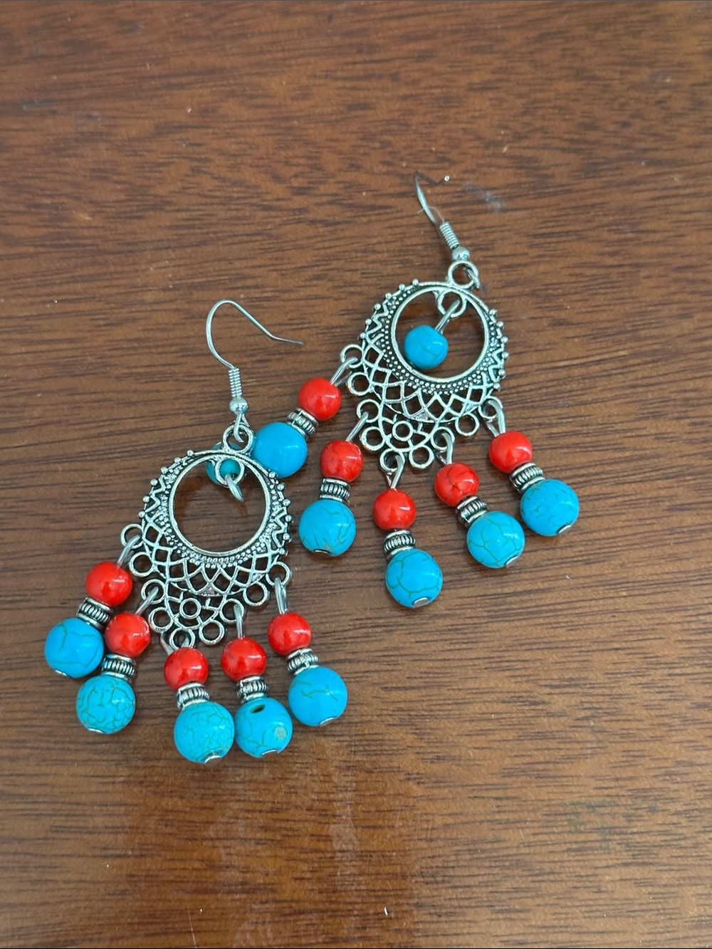 Fashion Jewelry Turquoise and Red Beaded Chandelier Earrings - Picture 4 of 8